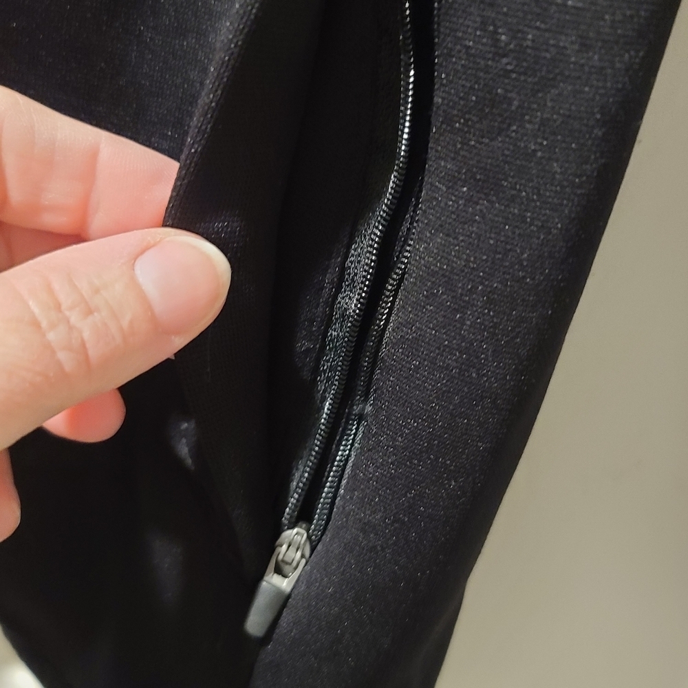 Champion Running Performance Jacket - small (CT1) - Picture 5 of 5